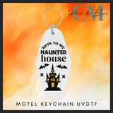 The spooky boos collection motel keychain Uvdtf